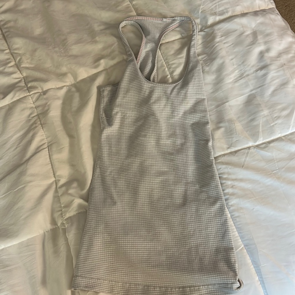 Lulu tank top